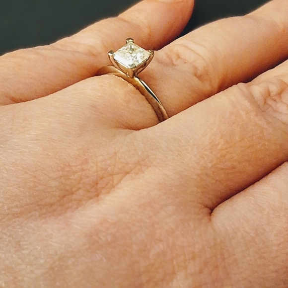 Moissanite 1ct Princess Cut Sterling Silver Ring Size 8 - New - Picture 10 of 10